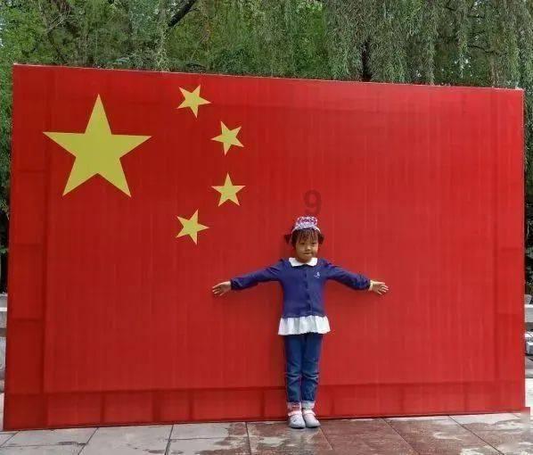 逃离金色的沙漠